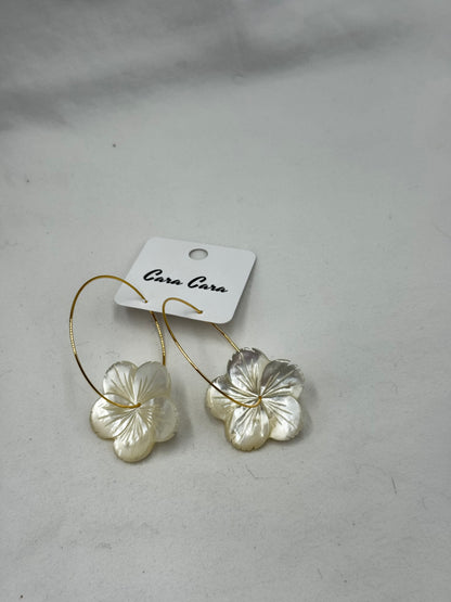 Gold Hoop + Mother of Pearl Flower Earrings