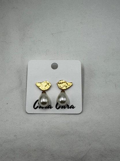 Matte Gold Bird + Freshwater Pearl Drop Earrings